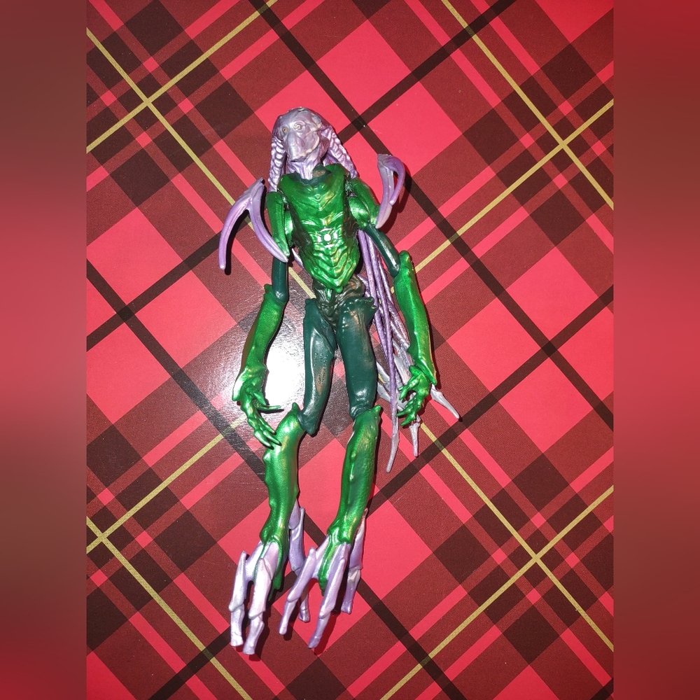 Mattel DC Universe Classics GREEN LANTERN G'HU Wave 2 Figure 3 6" Action Figure